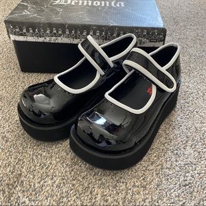 demonia sprite 01 red